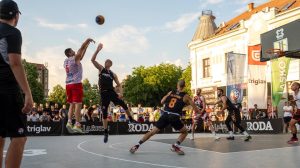 Budi deo Evrolige: U fan zoni na Savskom trgu se igra najbolji basket
