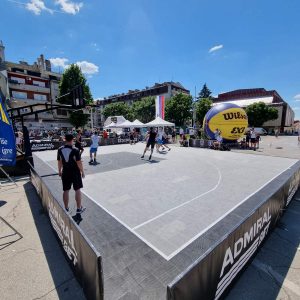 Spektakl u Svrljigu: Prvi dan gotov, sledi borba za trofej!