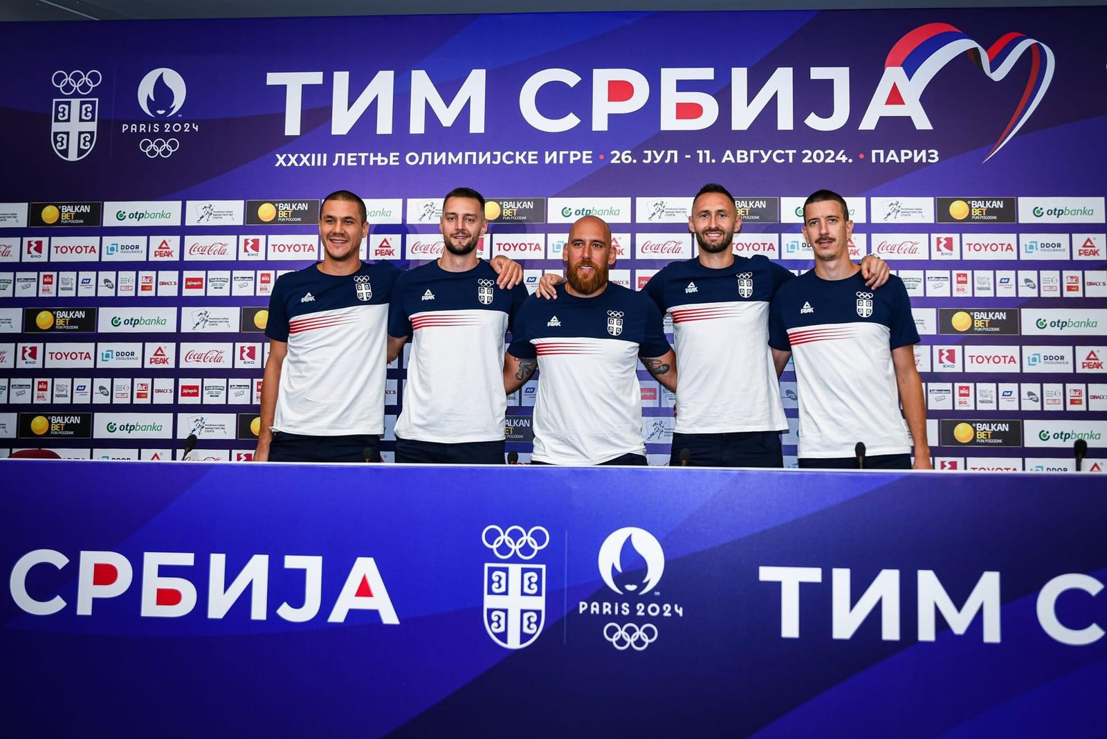 Sa verom u još jedan uspeh za našu naciju, basketaši su odputovali za Pariz!!!